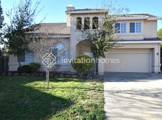 35 White Stone Ct, Elk Grove, CA