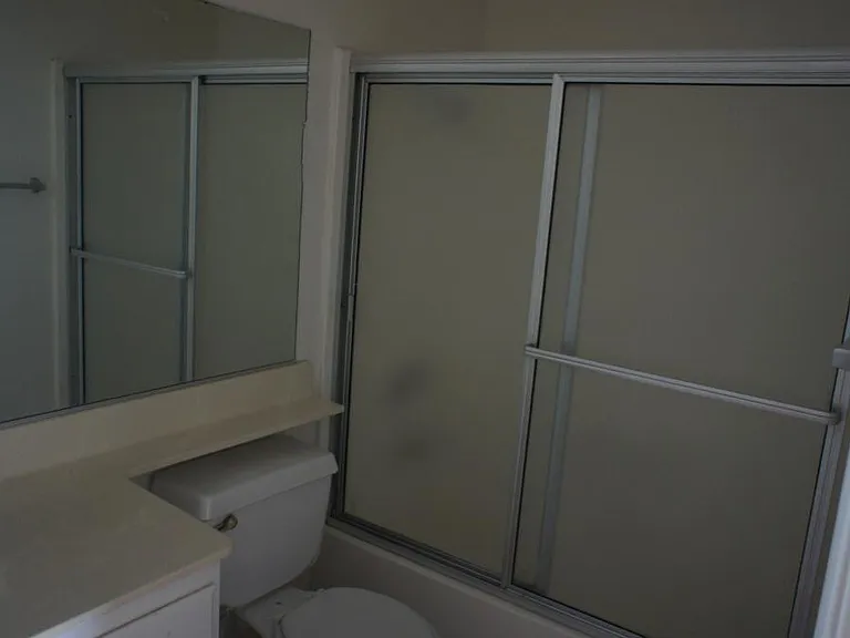 412 S Clementine St #110 — Photo 6