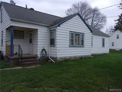 5751 Stone Rd, Lockport, NY, 14094