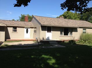 3720 Norton Rd, Howell, MI 48843