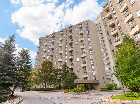 284 Mill Rd #A12, Toronto, ON M9C 4W6
