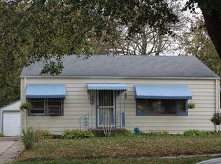 1413 Hutton St, Des Moines, IA 50316