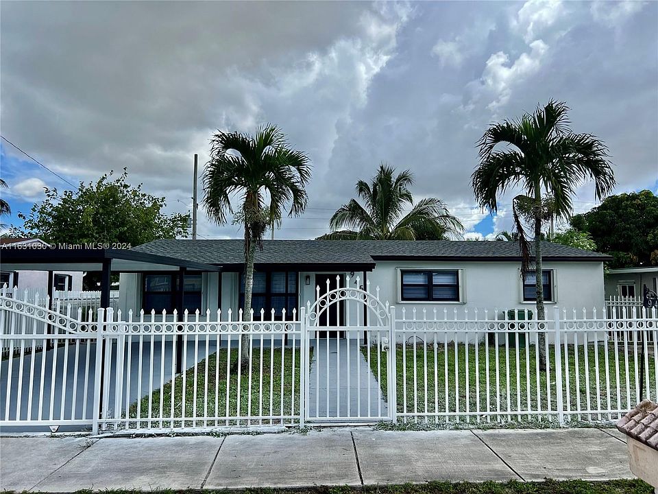 1st image of 945 Curtiss Dr