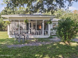 19016 Commission Rd, Long Beach, MS 39560
