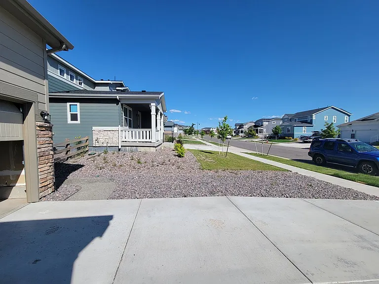 58 Marlowe Dr — Photo 37