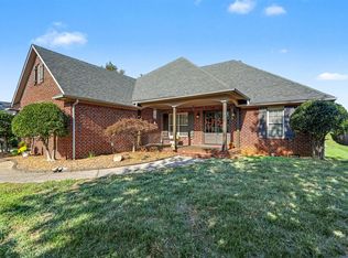 122 Cross Hall Loop, Bowling Green, KY 42104