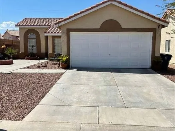 2621 Mercy Dr, Las Vegas, NV 89156