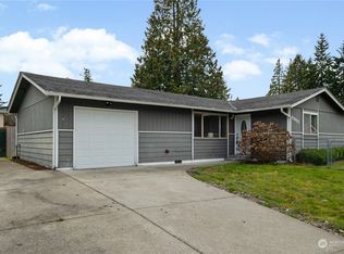 8901 Emerson Pl, Everett, WA 98208