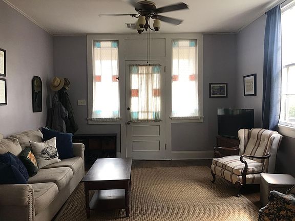 2nd image of 433 Elmira Ave