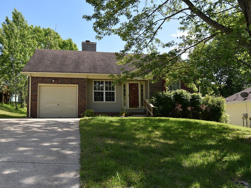 2nd image of 2212 Ladd Dr