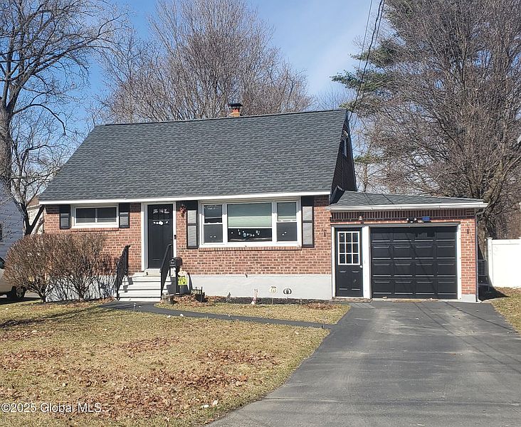2nd image of 2139 Robinwood Avenue
