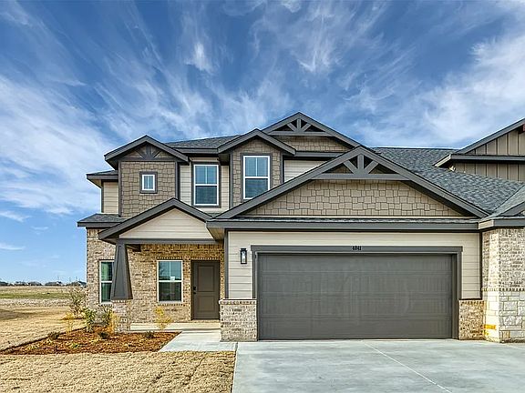 2nd image of 4402 Clovis Ct