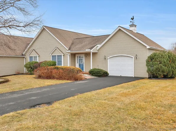7 Hamlet Manor Lane #7, Durham, CT 06422