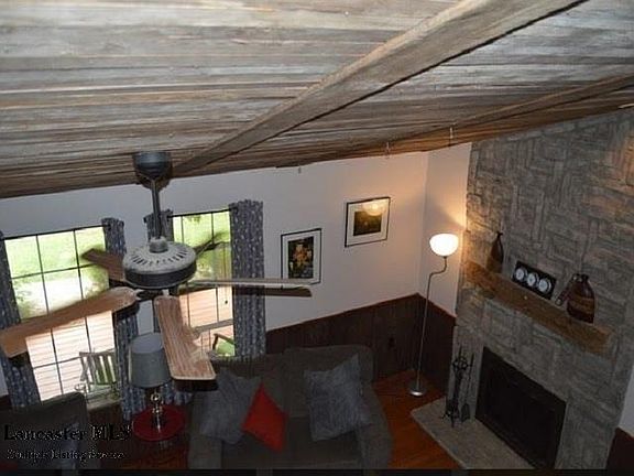 4th image of 5442 Fairfield Beach Rd NE