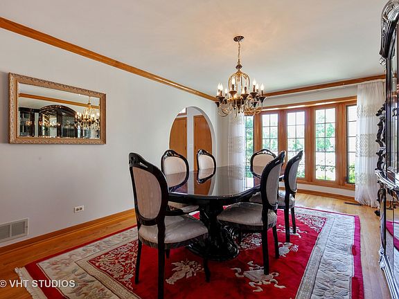 5th image of 2115 Franklin Dr
