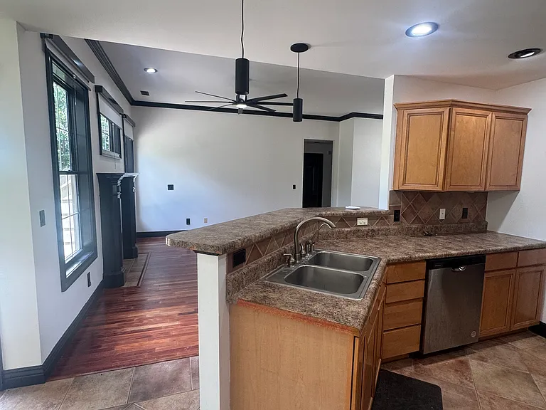 3306 Red Bay Creek Rd — Photo 12