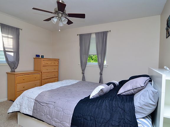 5th image of 6306 W Wilbur Ave
