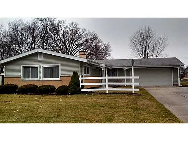 43 Capri Rd photo 1