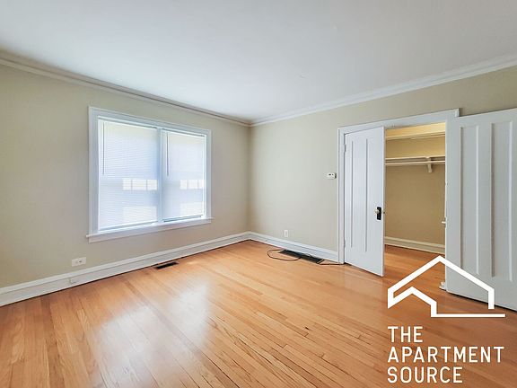 5th image of 1946 W Wilson Ave APT 1P