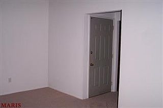 5th image of 2433 Blue Heron Dr