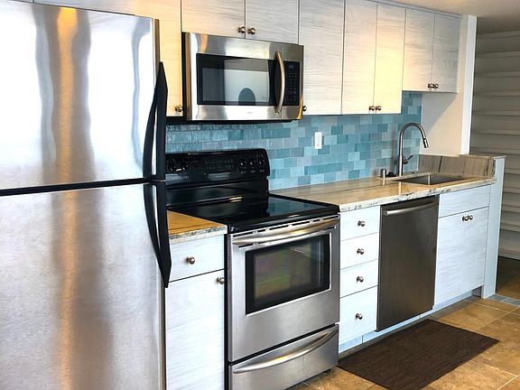 4th image of 1800 Bryant St Suite 104