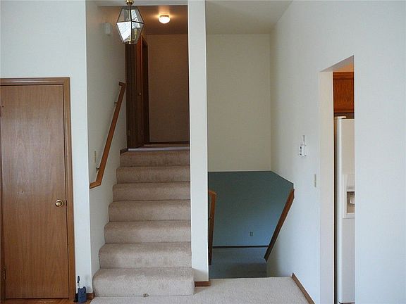 4th image of 2617 203rd St SW