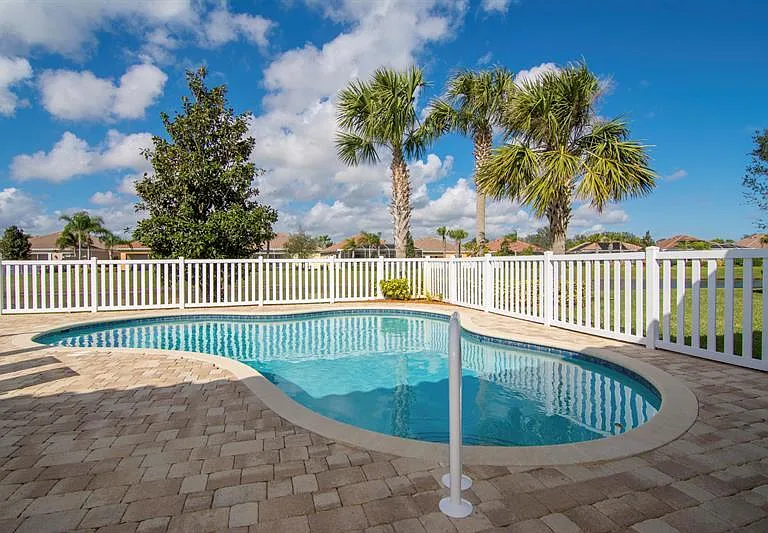 5254 Eleuthra Cir — Photo 42