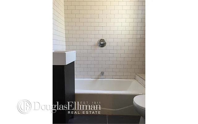 Rented by Douglas Elliman | media 25