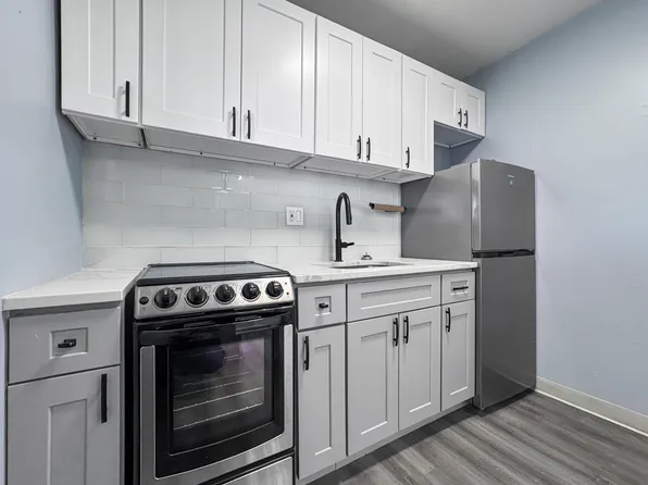 161 Tolland St #C-6, East Hartford, CT 06108