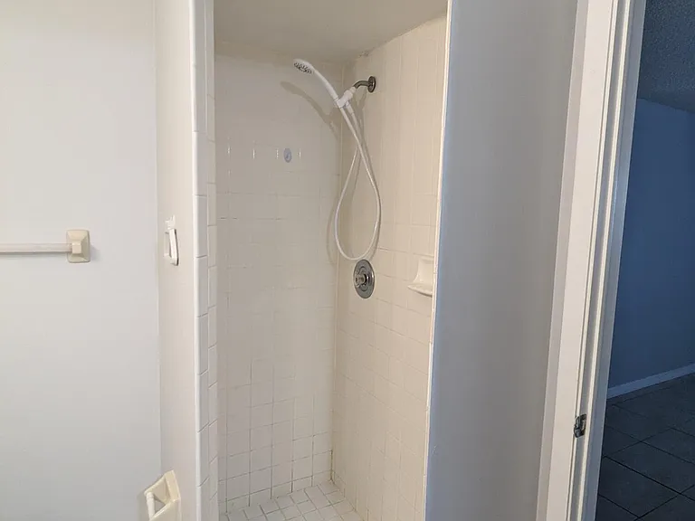 1051 Clearmont St NE #202 — Photo 7