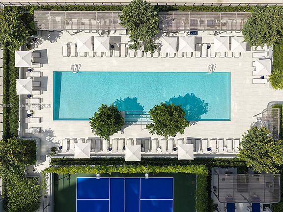 5th image of 1400 Biscayne Blvd #206