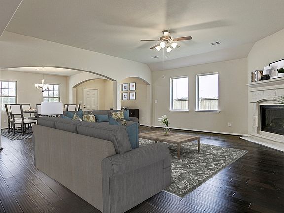 Great room with ceiling fan
