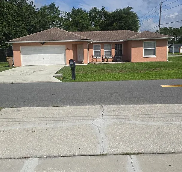 202 Chadworth Dr — Photo 1