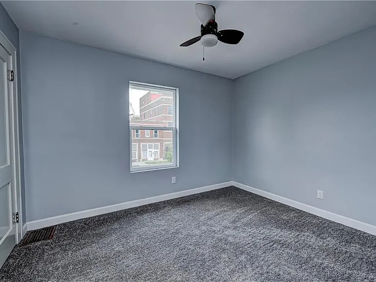 1707 S East St — Photo 5