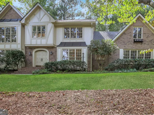 7590 Hunters Woods Dr, Sandy Springs, GA 30350