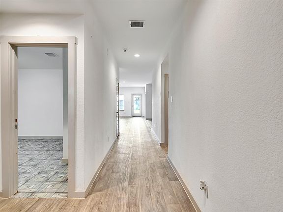 5th image of 8003 Black Forest Ln