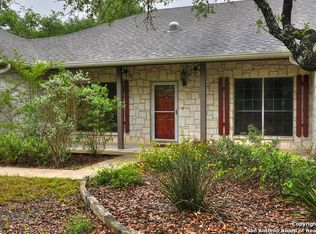 581 Dresden Wood Dr, Boerne, TX 78006