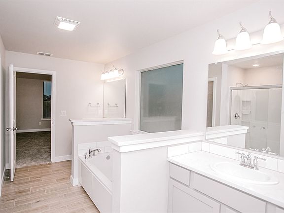 5th image of 7531 Arapahoe Dr #24