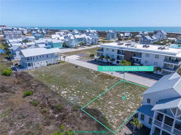 637 Center Sq W, Port Aransas, TX 78373