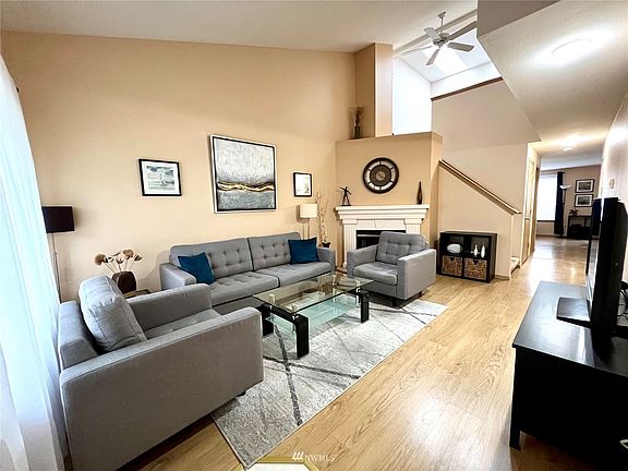 2nd image of 10510 SE 250th Pl Unit M101