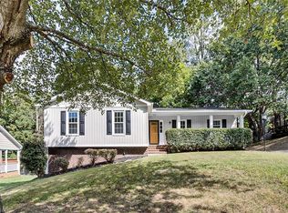 705 Gretchen Ln, Greensboro, NC 27410
