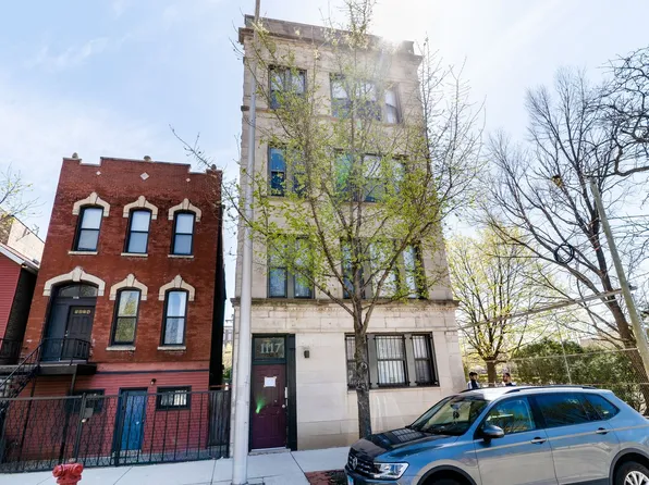 1117 Racine