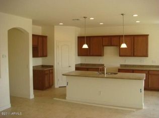 2883 E Santa Fe Ln, Gilbert, AZ 85297