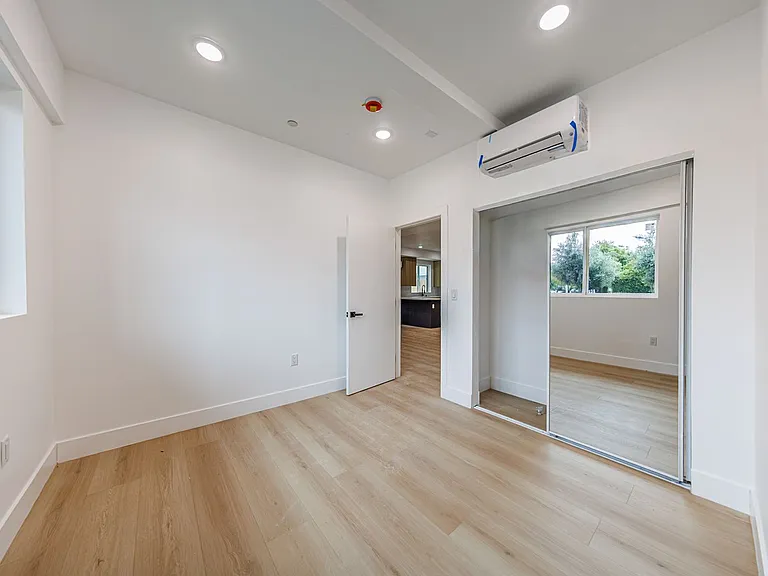 5187 W. 21st St. — Photo 14