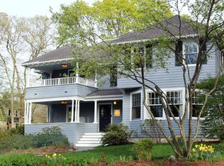 11 Berwick Rd, Lexington, MA 02420