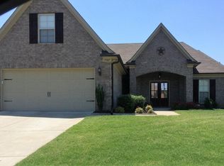7307 Willow Point Dr, Horn Lake, MS 38637