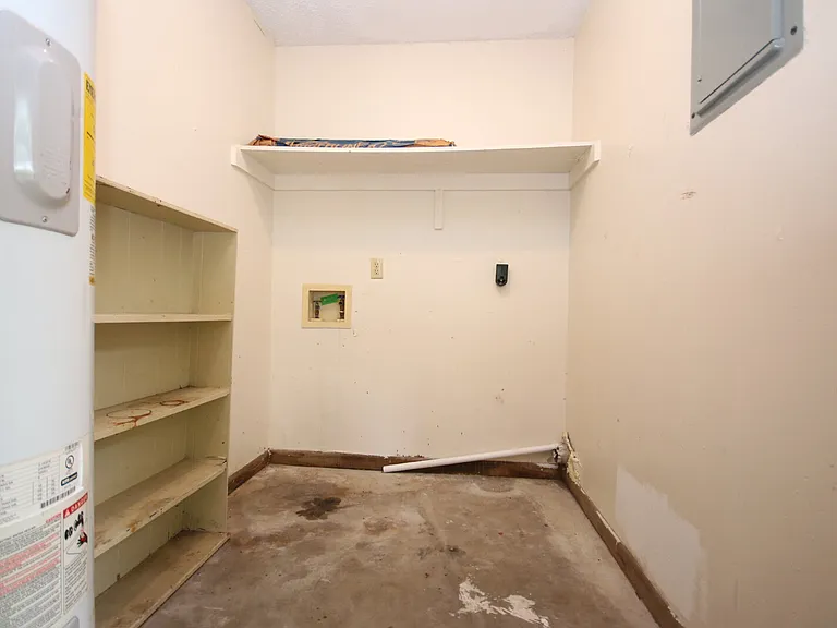 1455 Acorn Ln #F — Photo 15