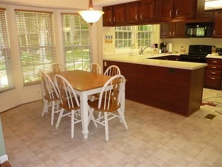 2nd image of 15030 Holleyside Dr
