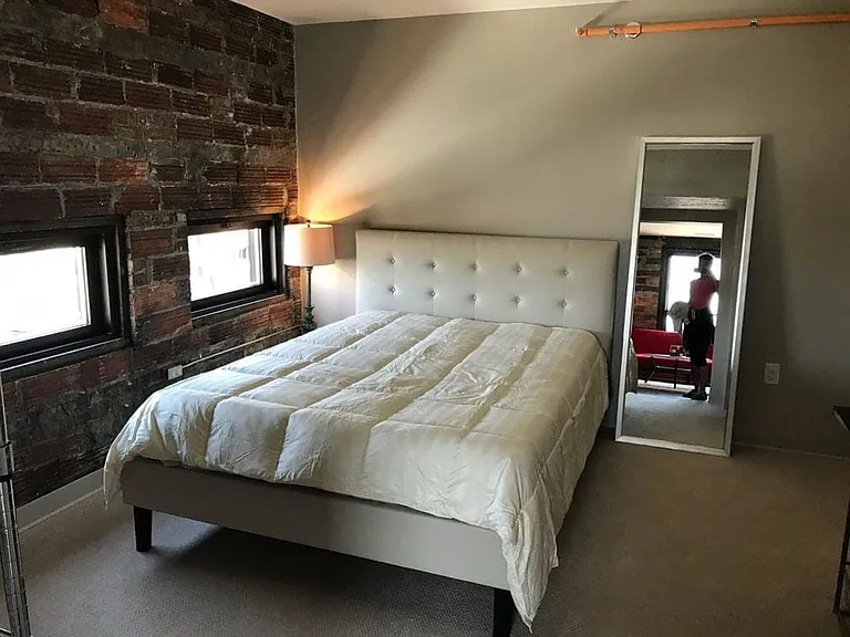 5&15 Apartments — Photo 27