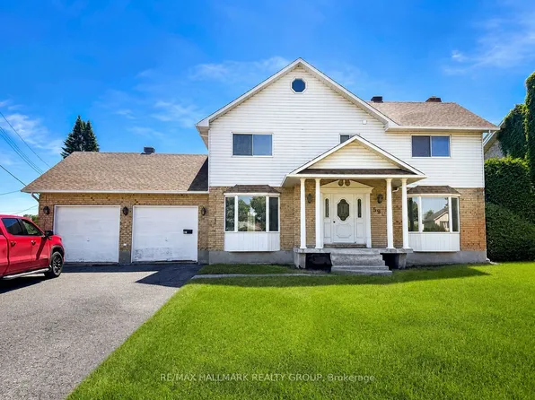 591 Laurin St, Hawkesbury, ON K6A 3G6